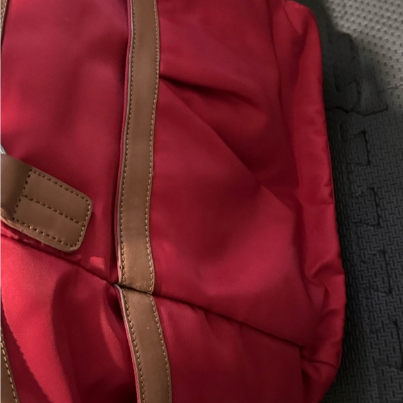 Perry MacKin Red Baby Bag - Picture 8 of 8